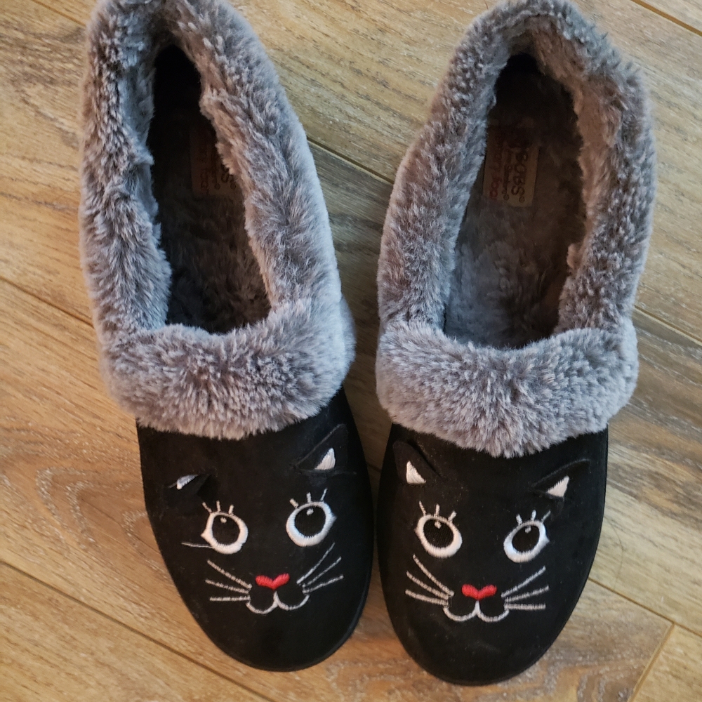 Bobs Black Cat Embroidered Faux-Fur Lined Slip-On Slippers - Picture 2 of 8